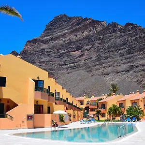 Complejo Tres Palmeras Appartement